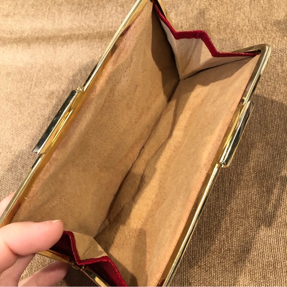 Vintage Red Leather Kisslock Wallet Purse - Picture 9 of 12